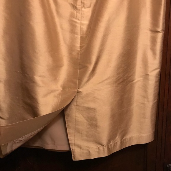 SILK CLUB skirt - Picture 2 of 4